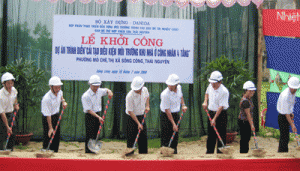 Starting the project “ House reconstruction for workers in Mo Che Ward”